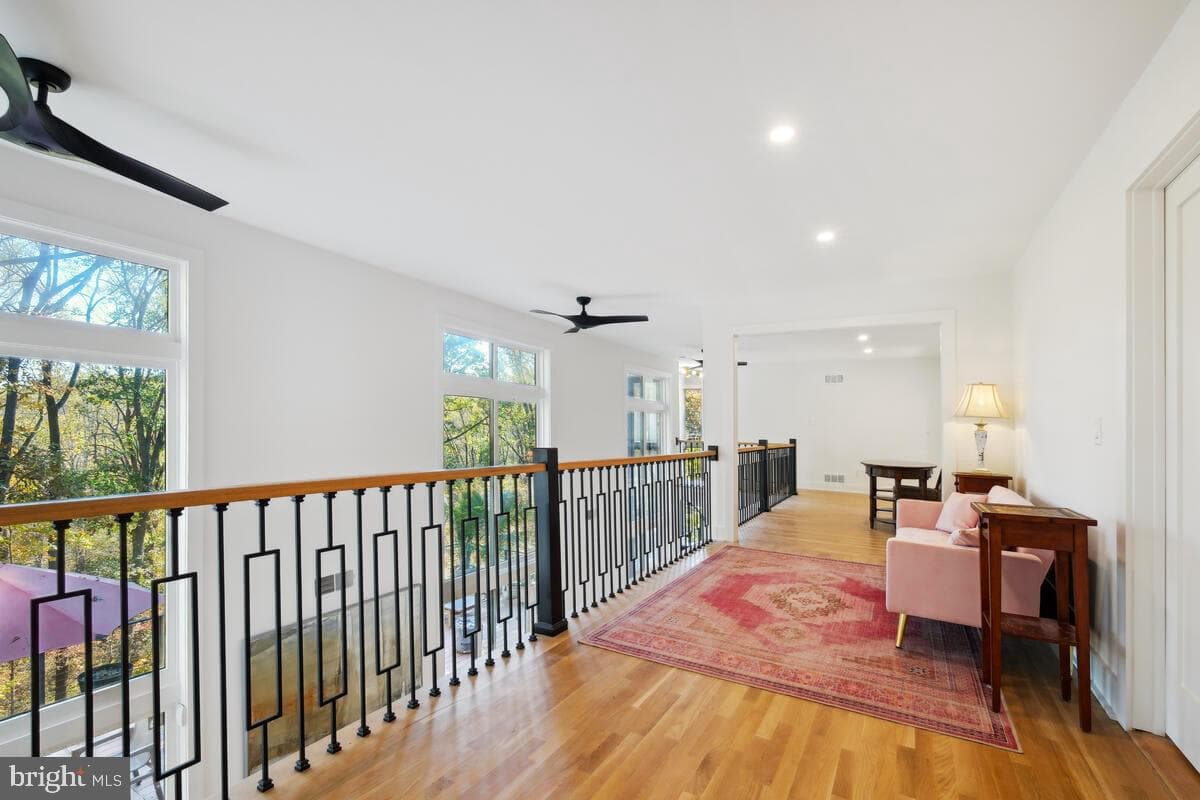11900 Viewcrest Terrace photo 41