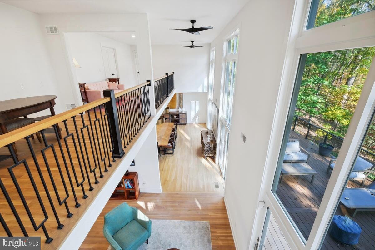 11900 Viewcrest Terrace photo 42