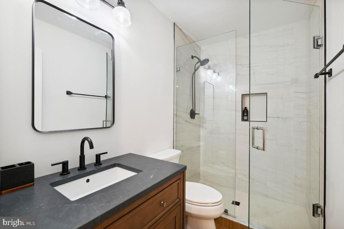 11900 Viewcrest Terrace photo 56