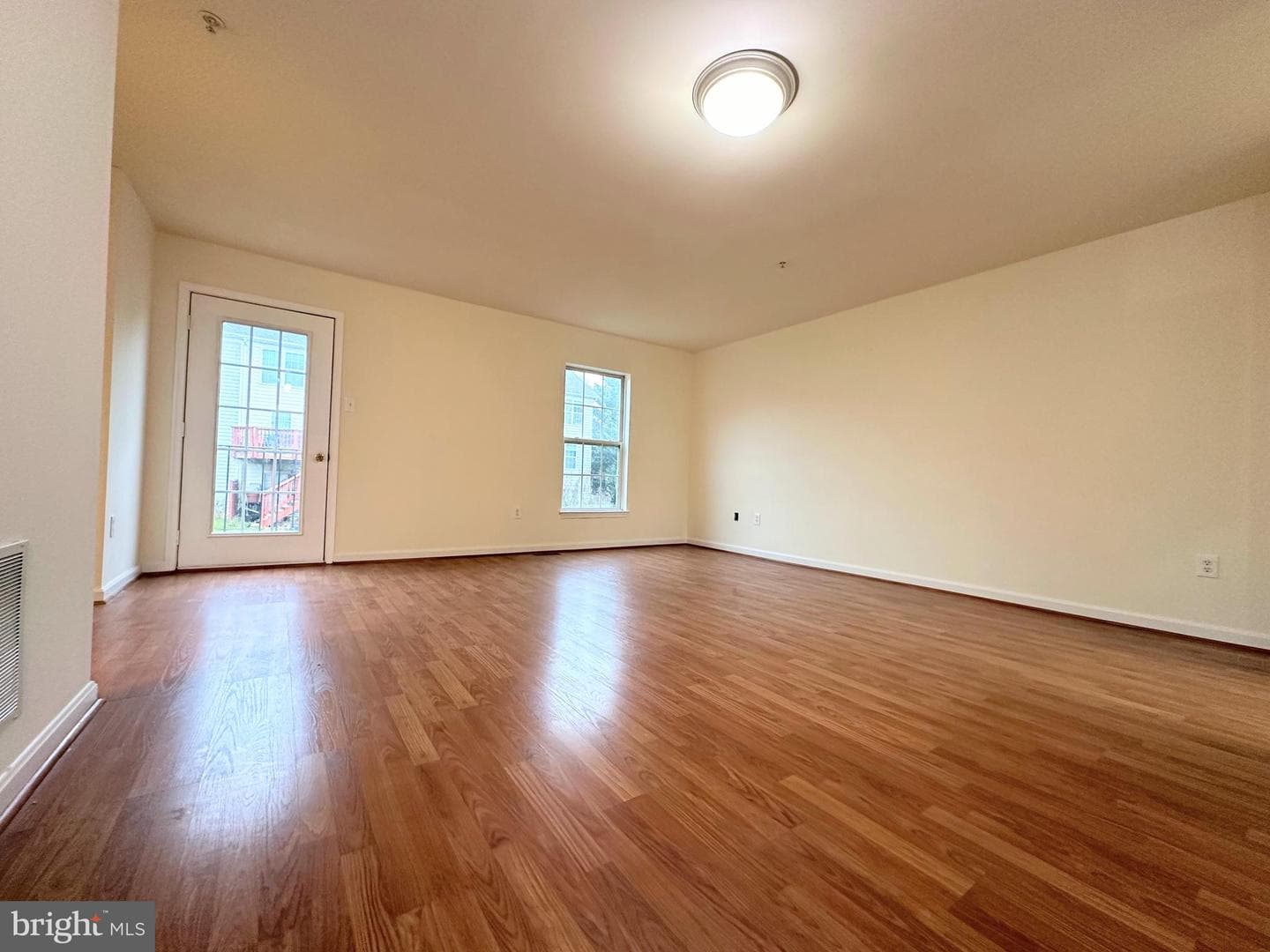 2452 Epstein Court photo 9