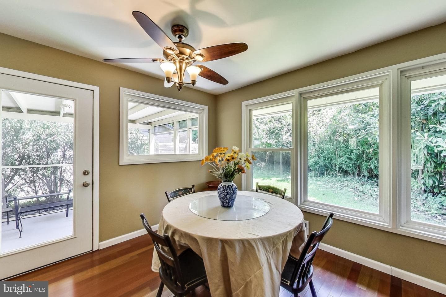 10103 Parkwood Terrace photo 11
