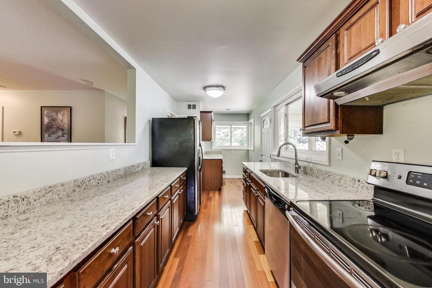 10103 Parkwood Terrace photo 12