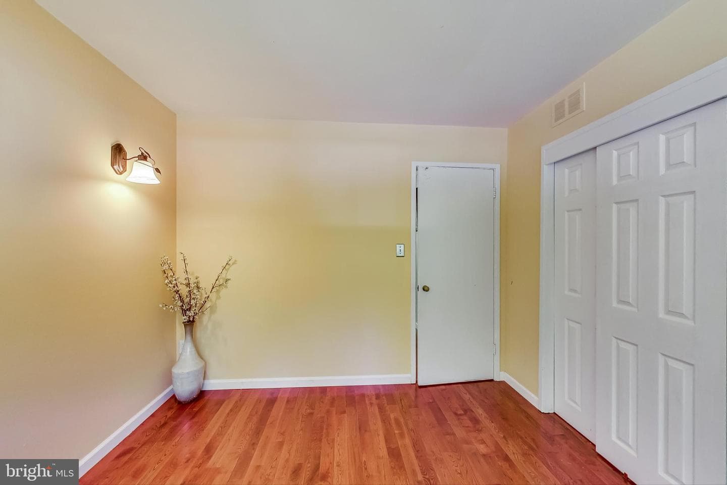 10103 Parkwood Terrace photo 23