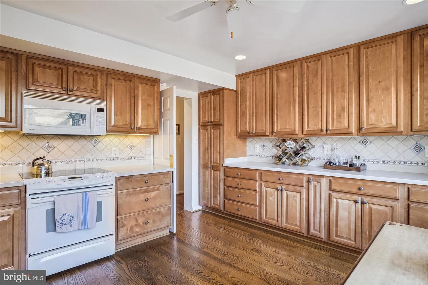 4982 Sentinel Drive #14-306 photo 11