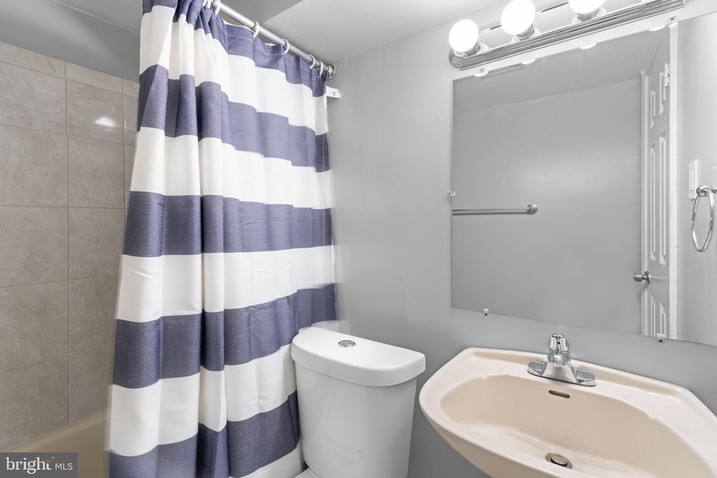 14516 Macbeth Drive photo 38