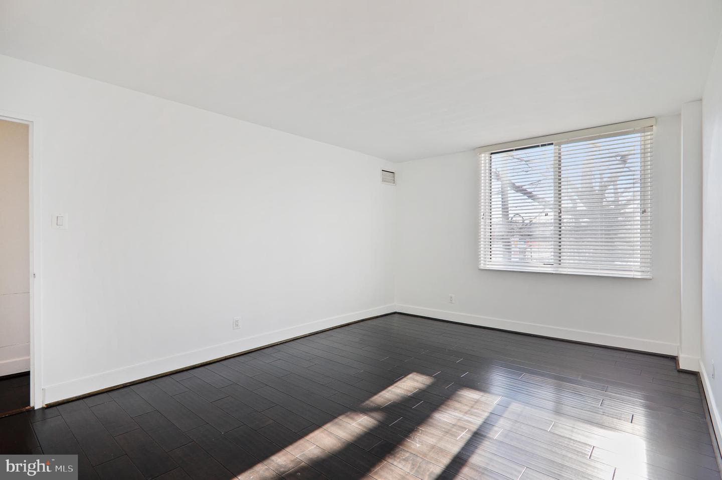 5101 River Road #202 photo 11