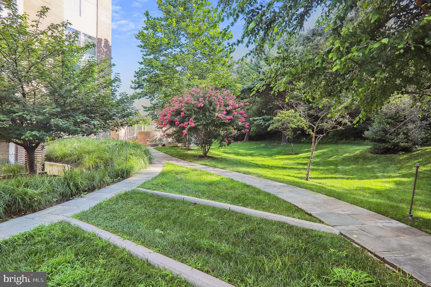 5101 River Road #202 photo 37