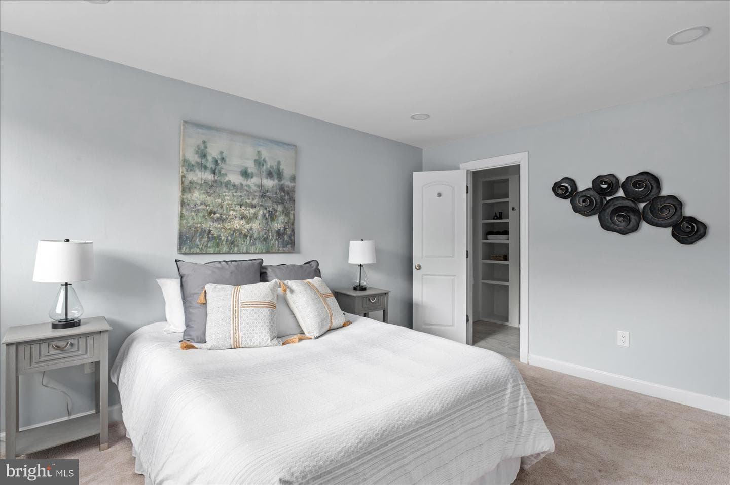 10853 Amherst Avenue #1 photo 17