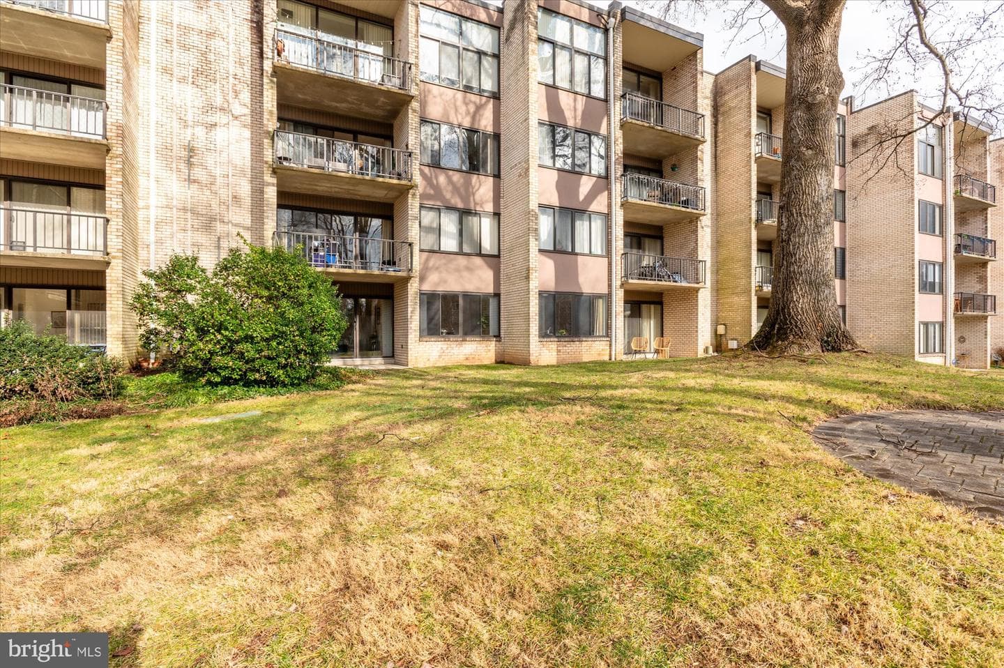 10853 Amherst Avenue #1 photo 29