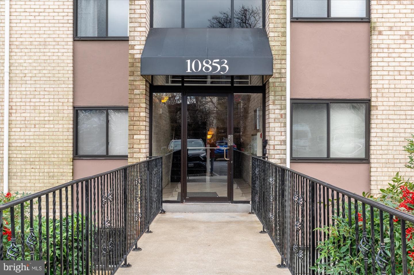 10853 Amherst Avenue #1 photo 30