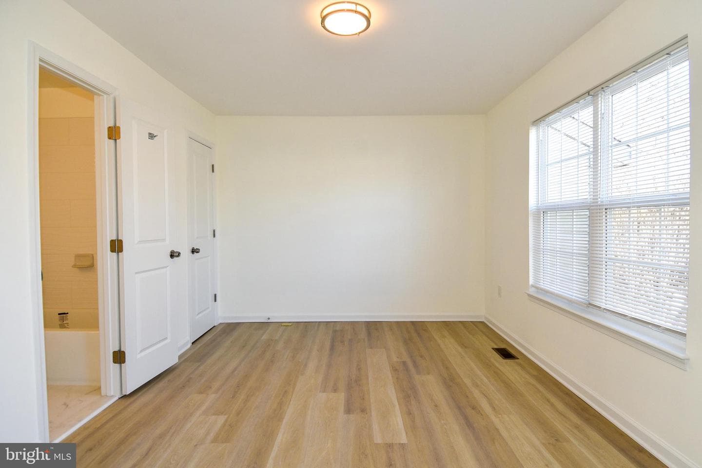 1907 Bronzegate Boulevard #93 photo 22