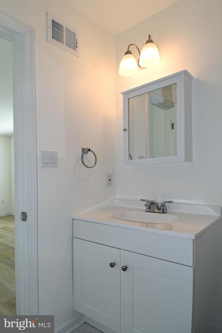 1907 Bronzegate Boulevard #93 photo 27