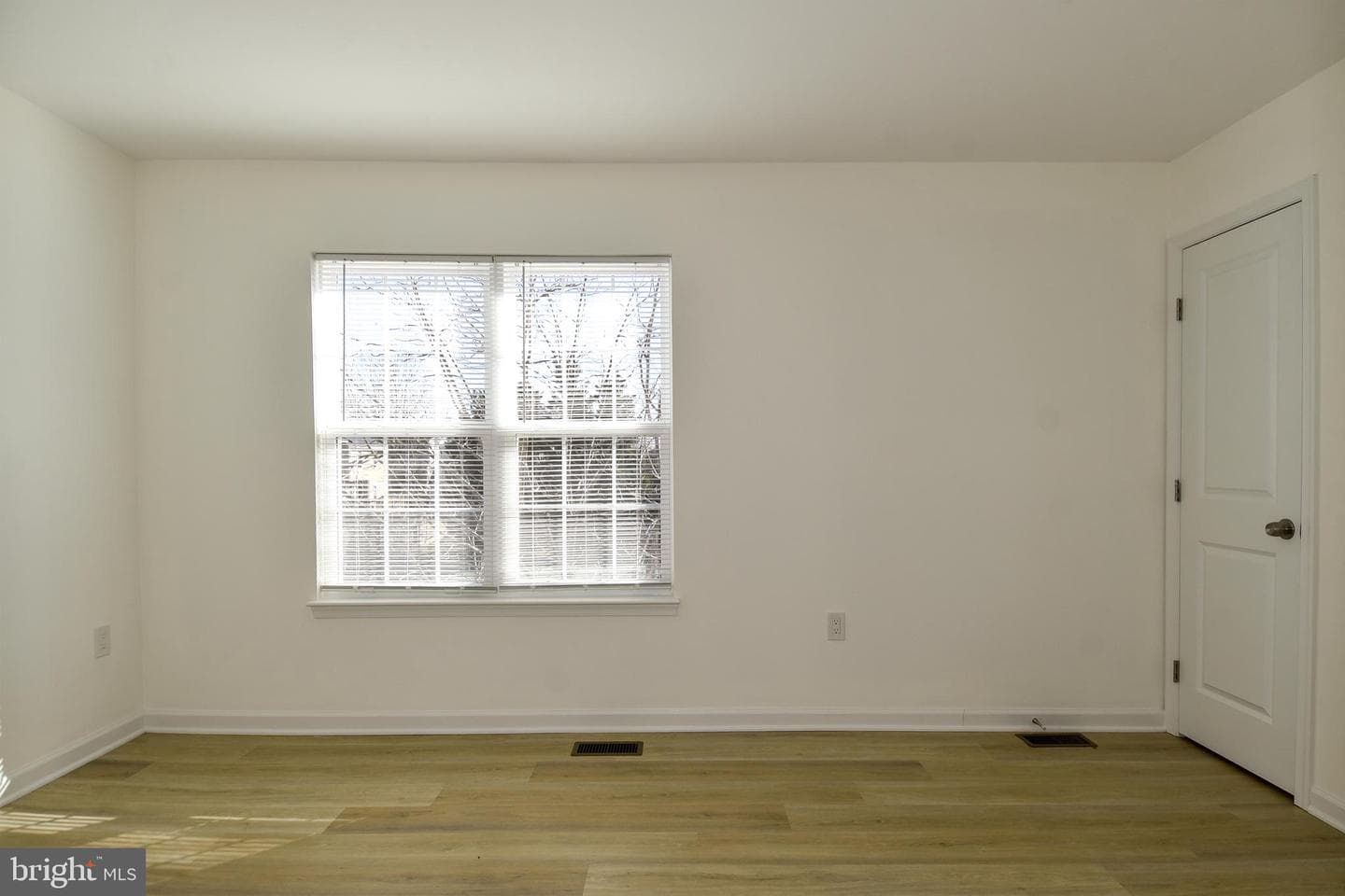 1907 Bronzegate Boulevard #93 photo 30
