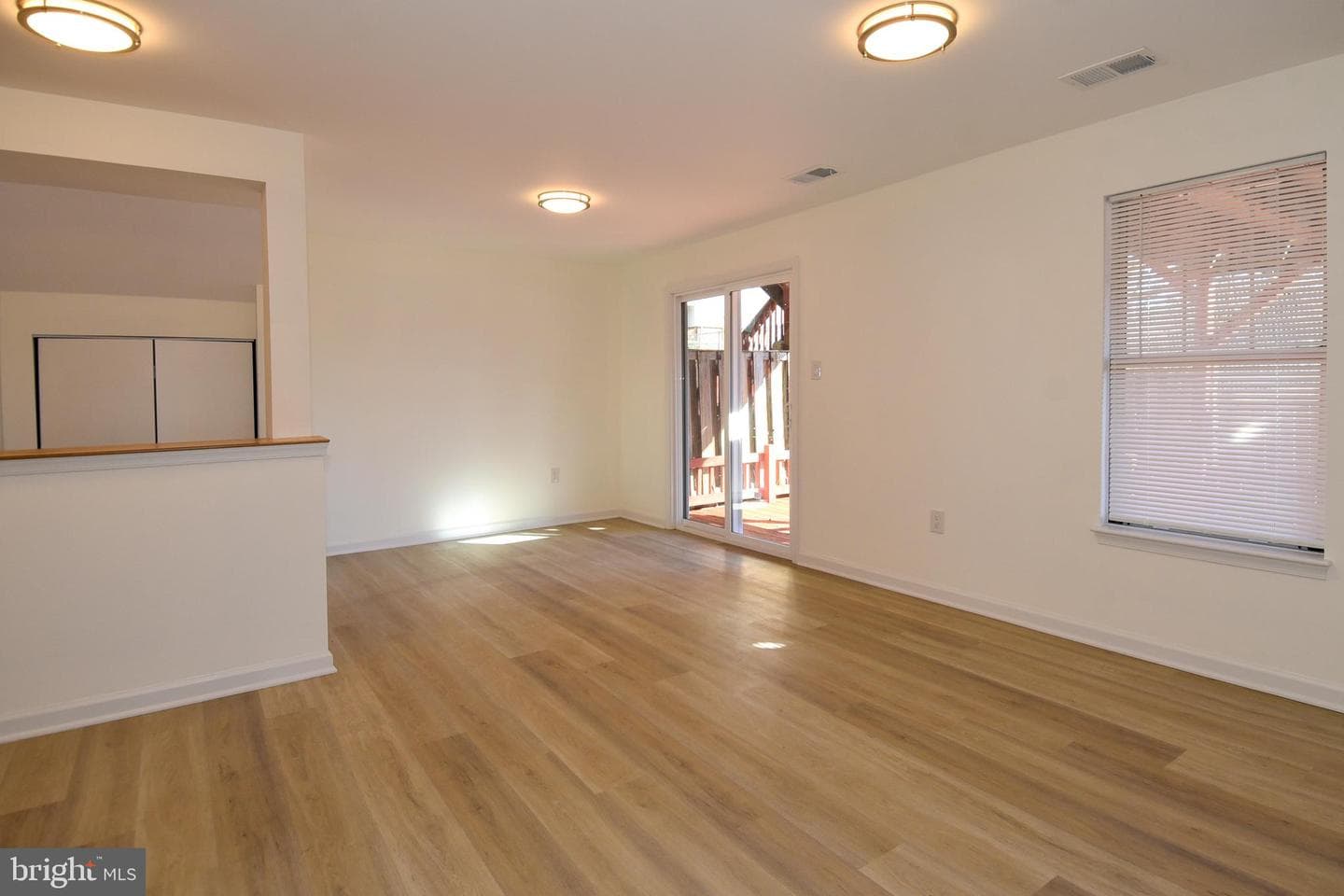 1907 Bronzegate Boulevard #93 photo 37