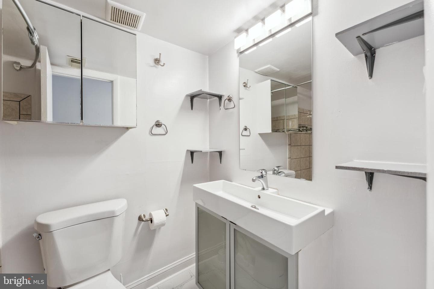 12213 Braxfield Court #92 photo 11
