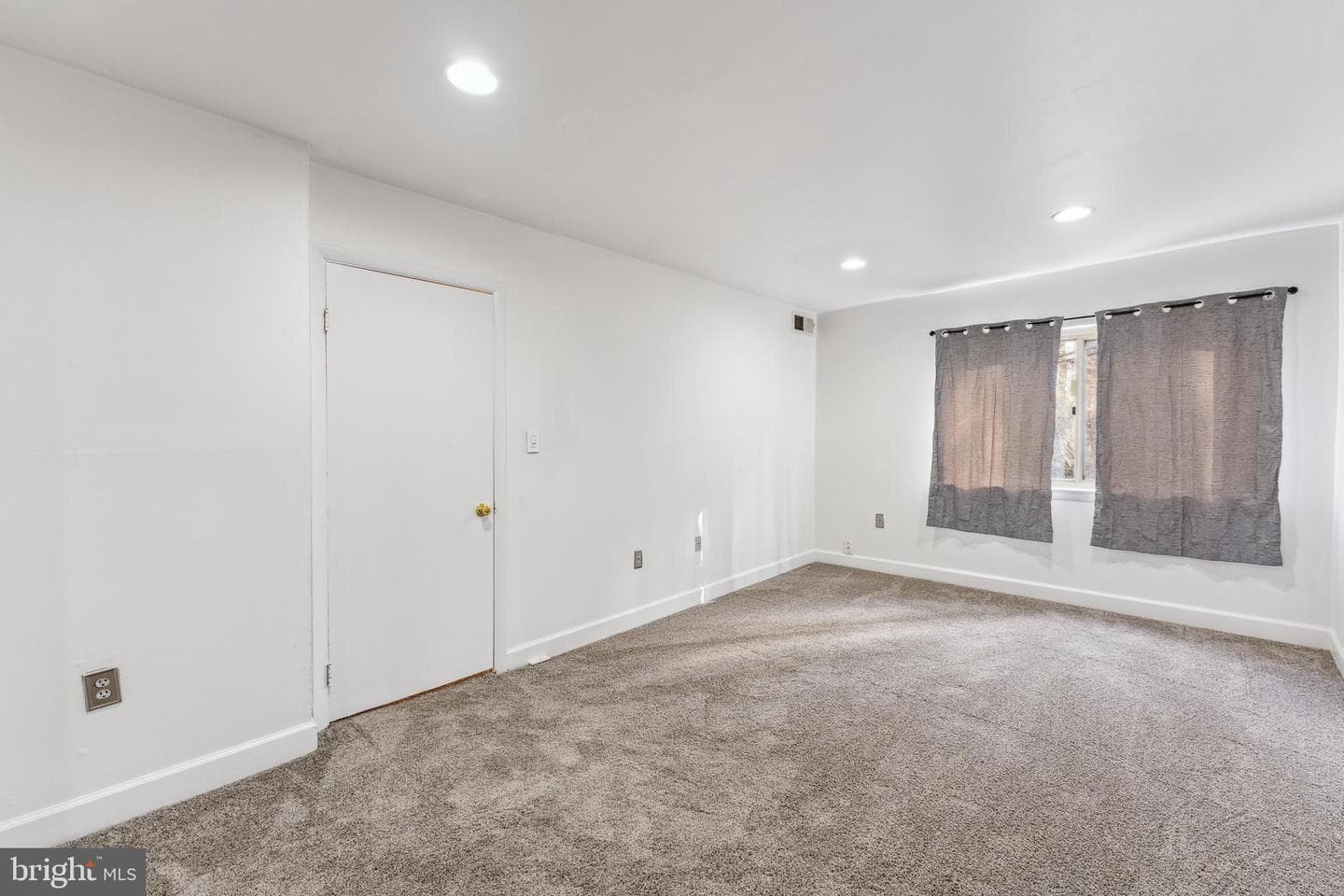 12213 Braxfield Court #92 photo 13