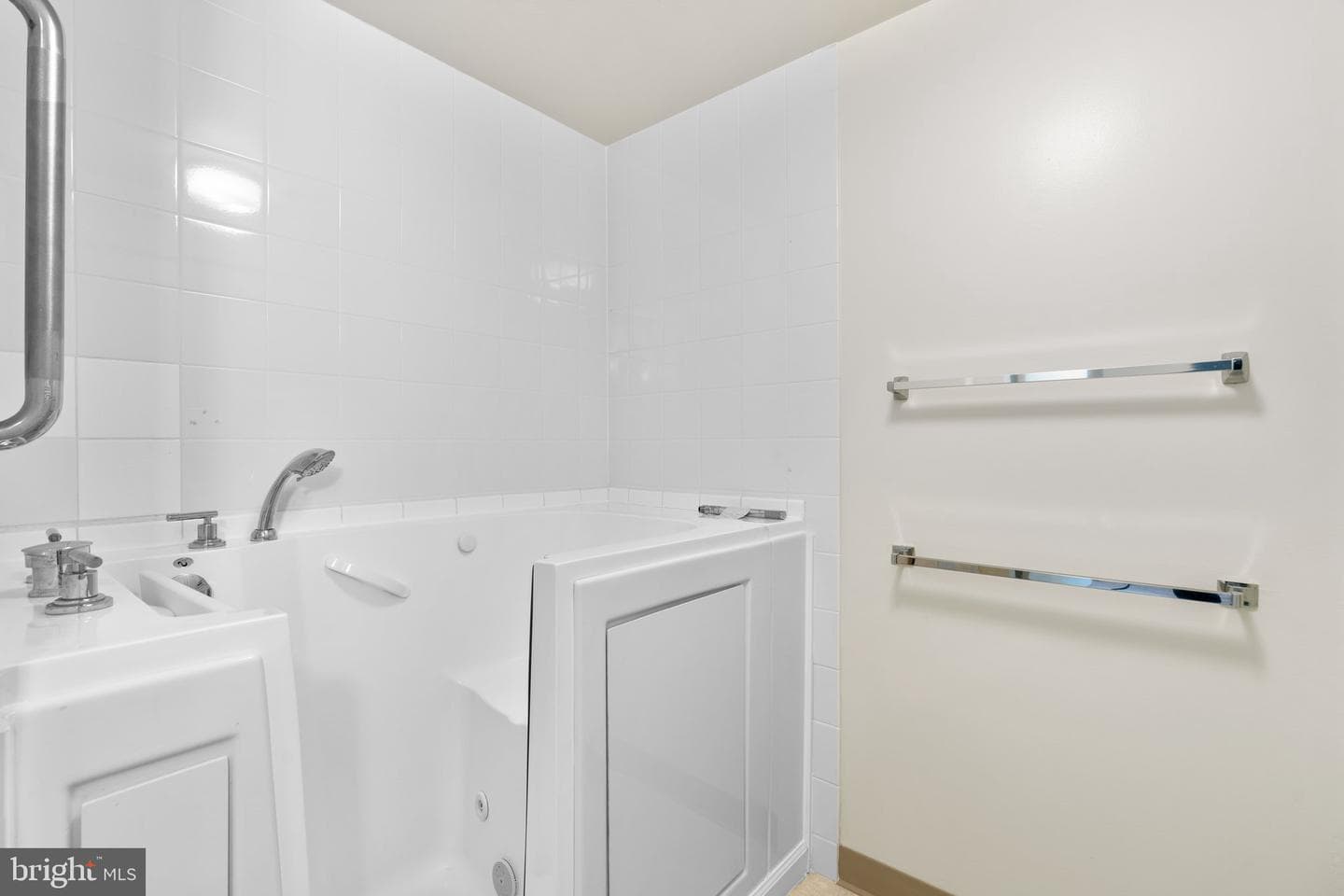 3441 S Leisure World Boulevard #84-1b photo 19