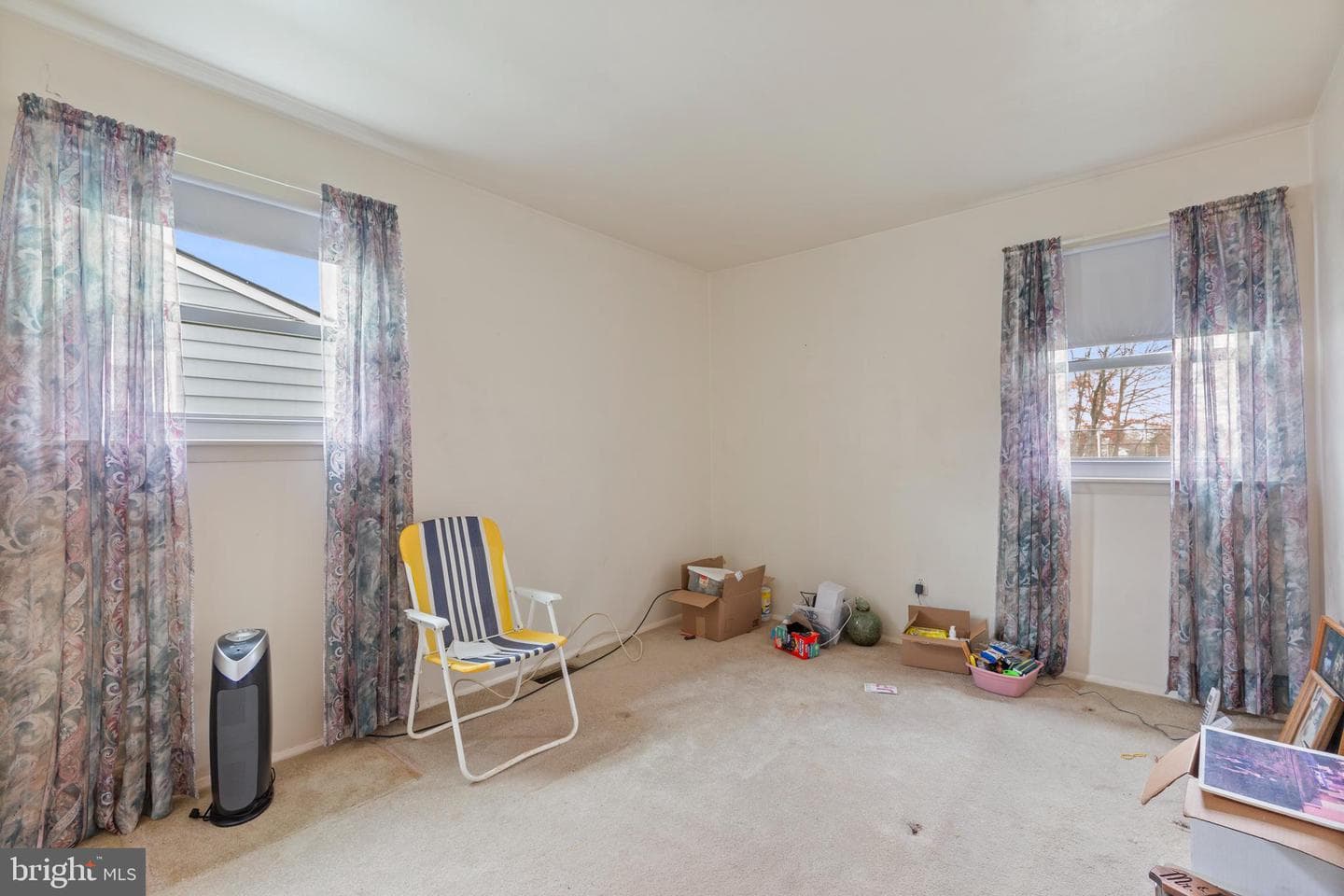 705 Douglass Avenue photo 11