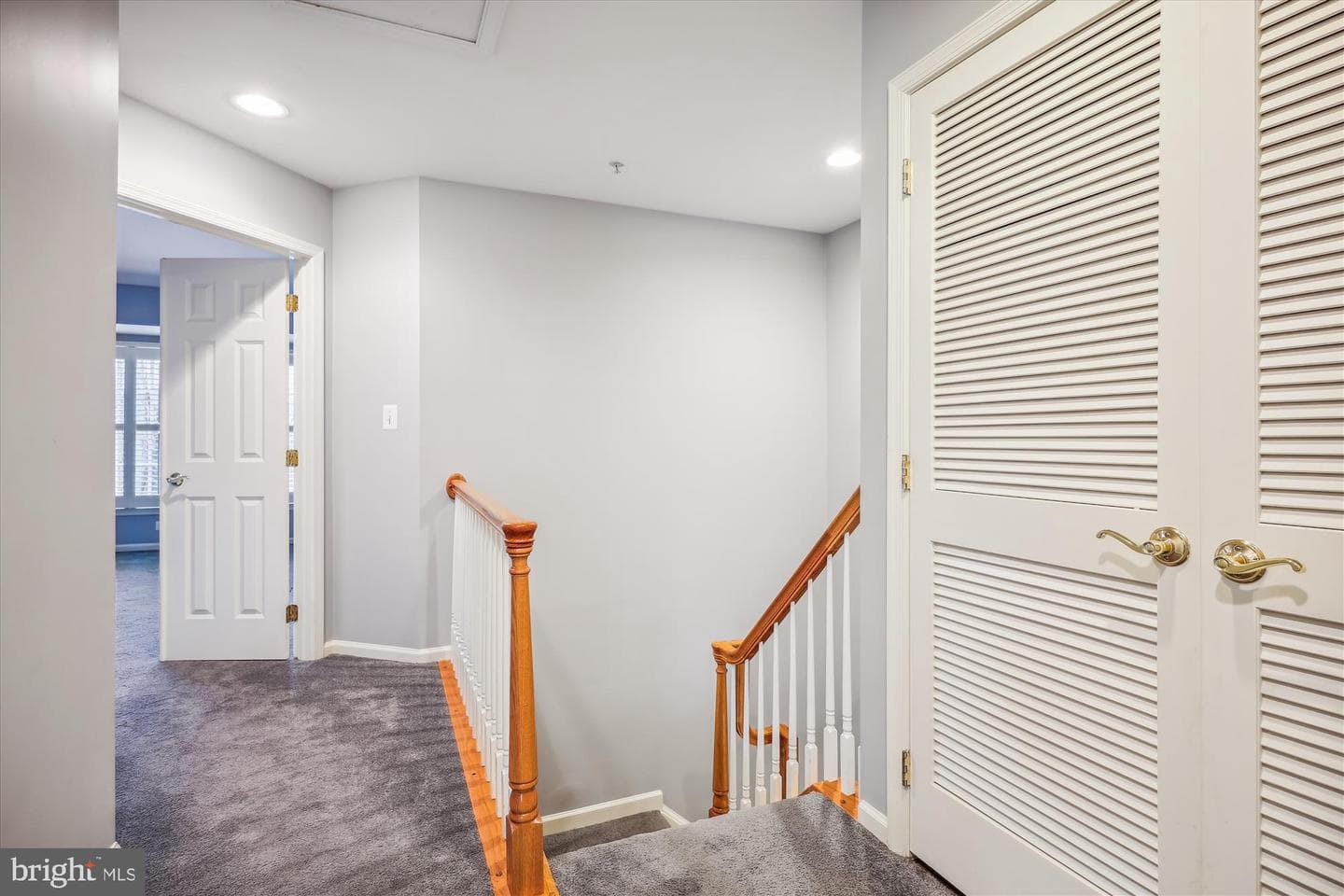 409 Oak Knoll Terrace photo 44