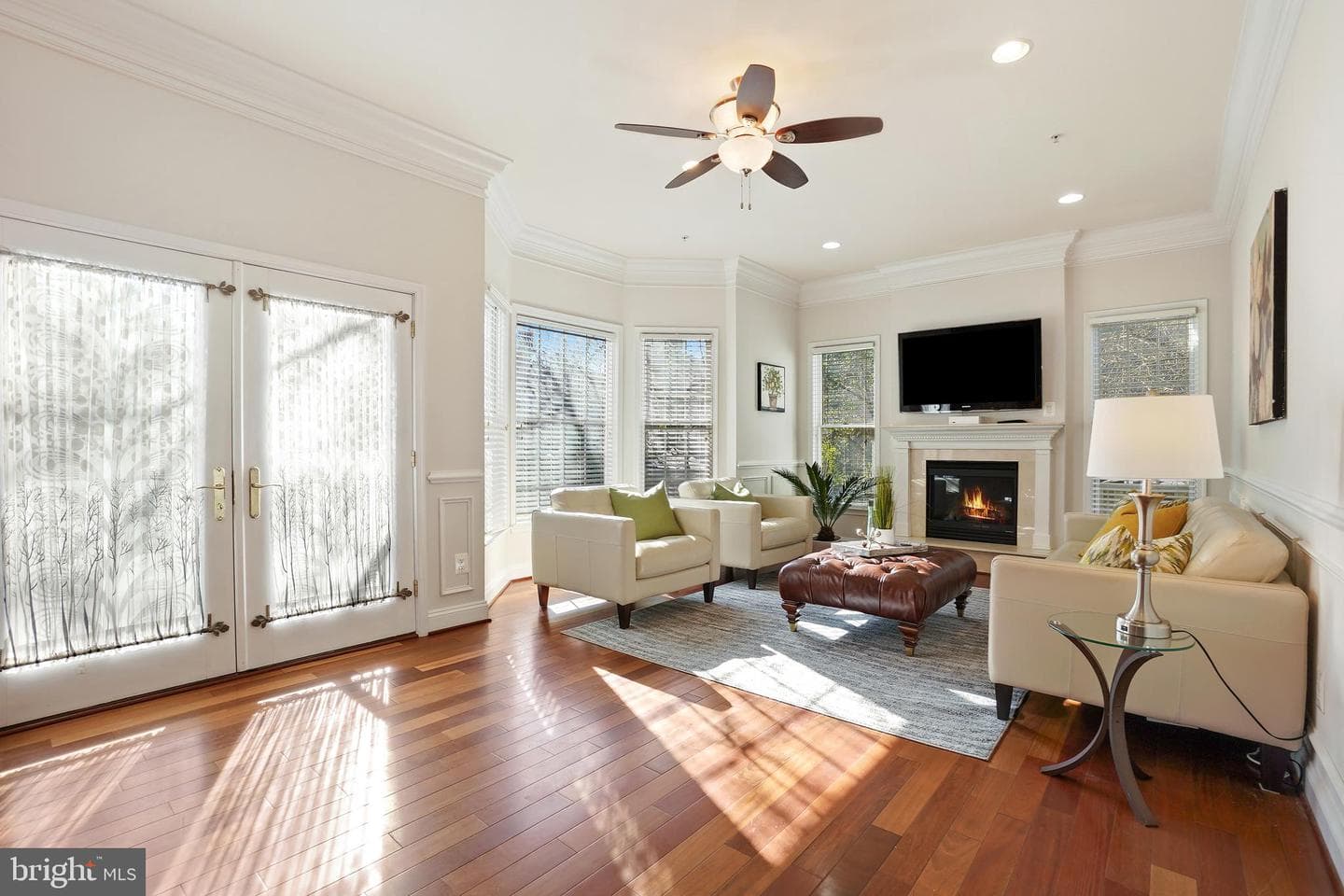 5600 Southwick Street photo 19