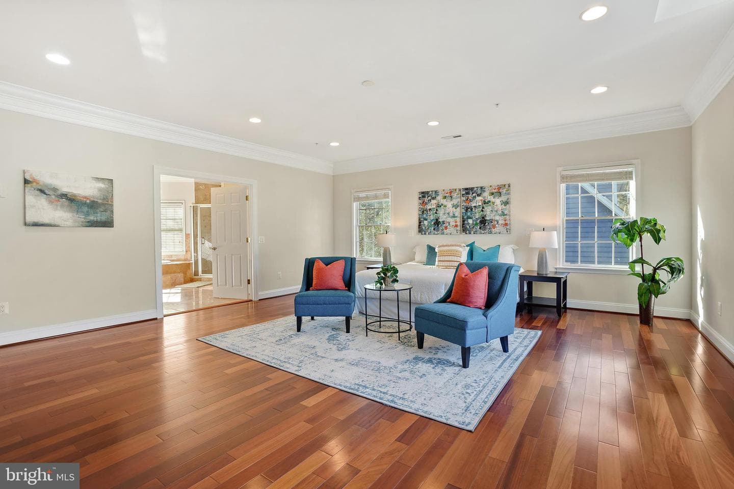 5600 Southwick Street photo 23