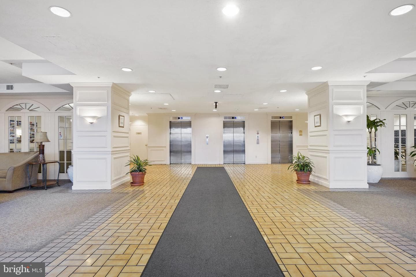 15115 Interlachen Drive #3-418 photo 28