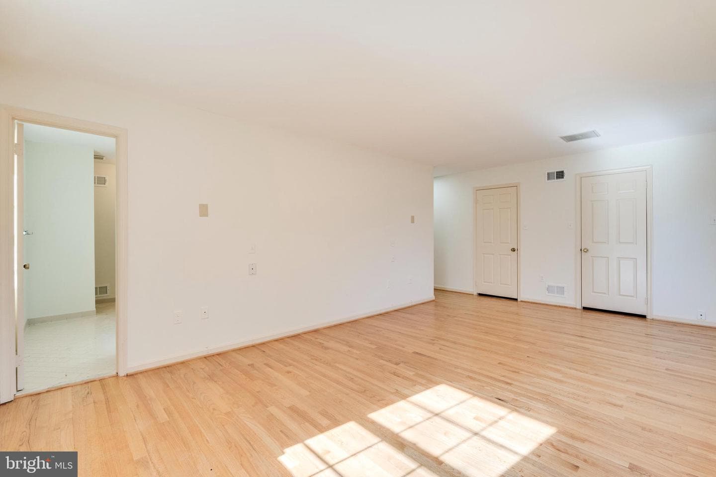 11816 Danville Drive photo 11