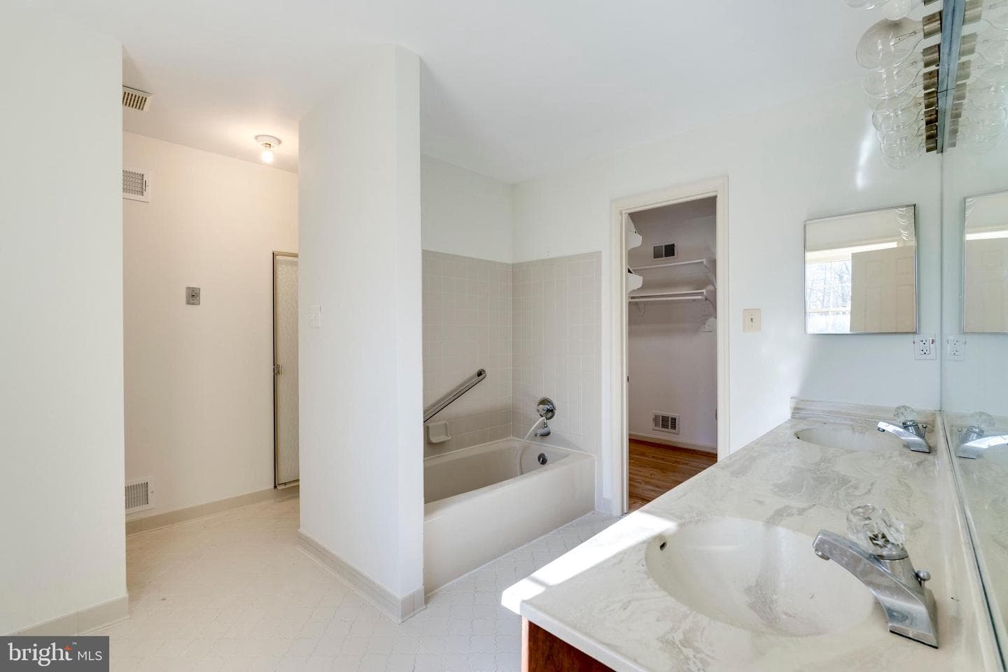 11816 Danville Drive photo 22