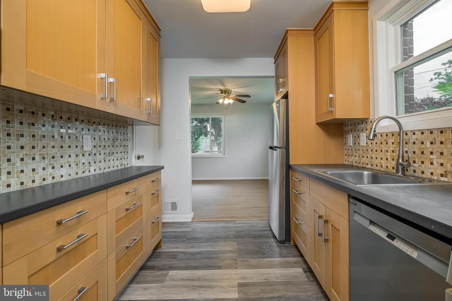 3808 Greenly Street photo 5