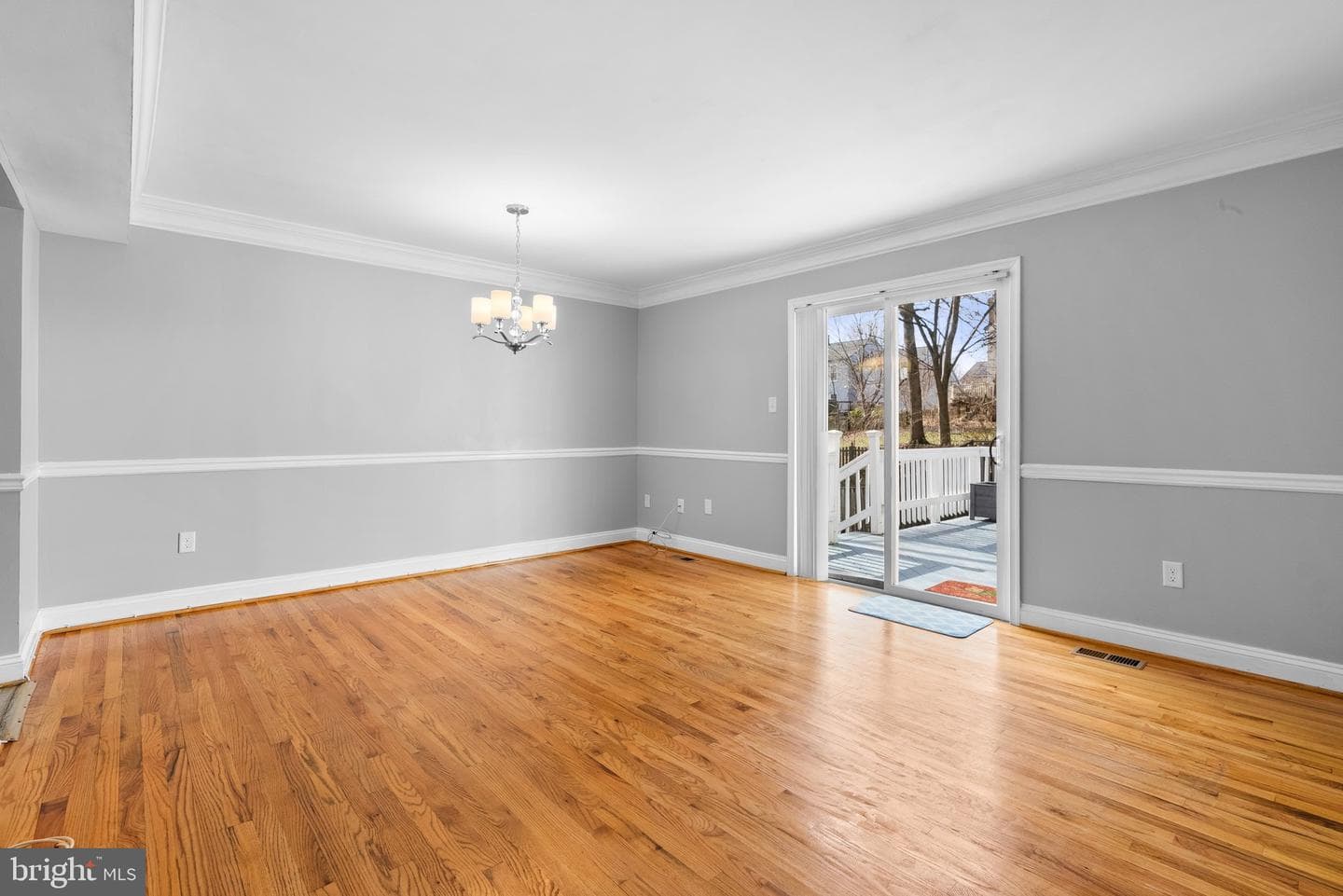 728 Oxford Square Drive photo 12