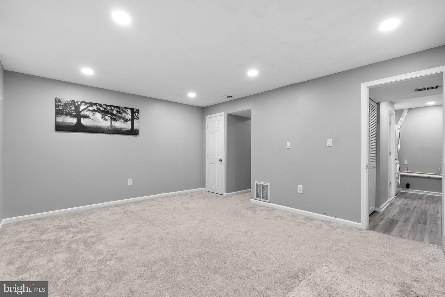 728 Oxford Square Drive photo 30