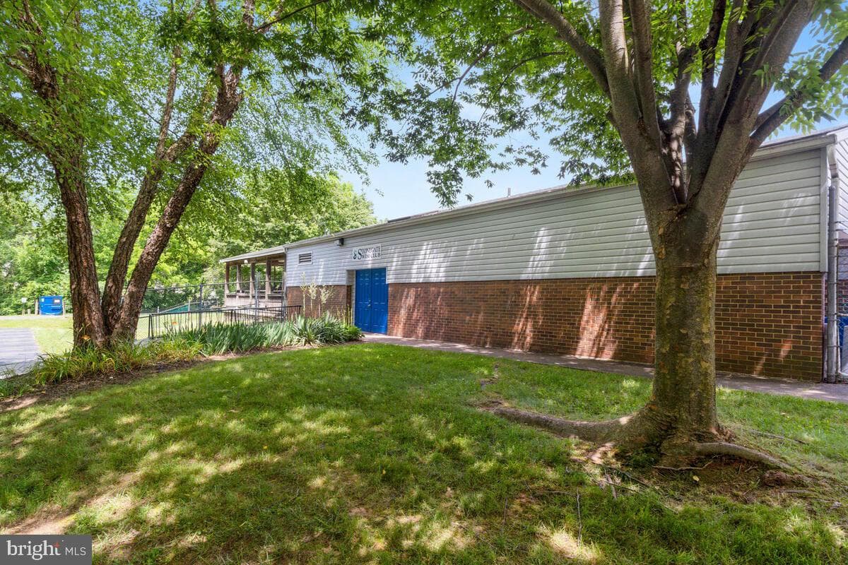 728 Oxford Square Drive photo 44