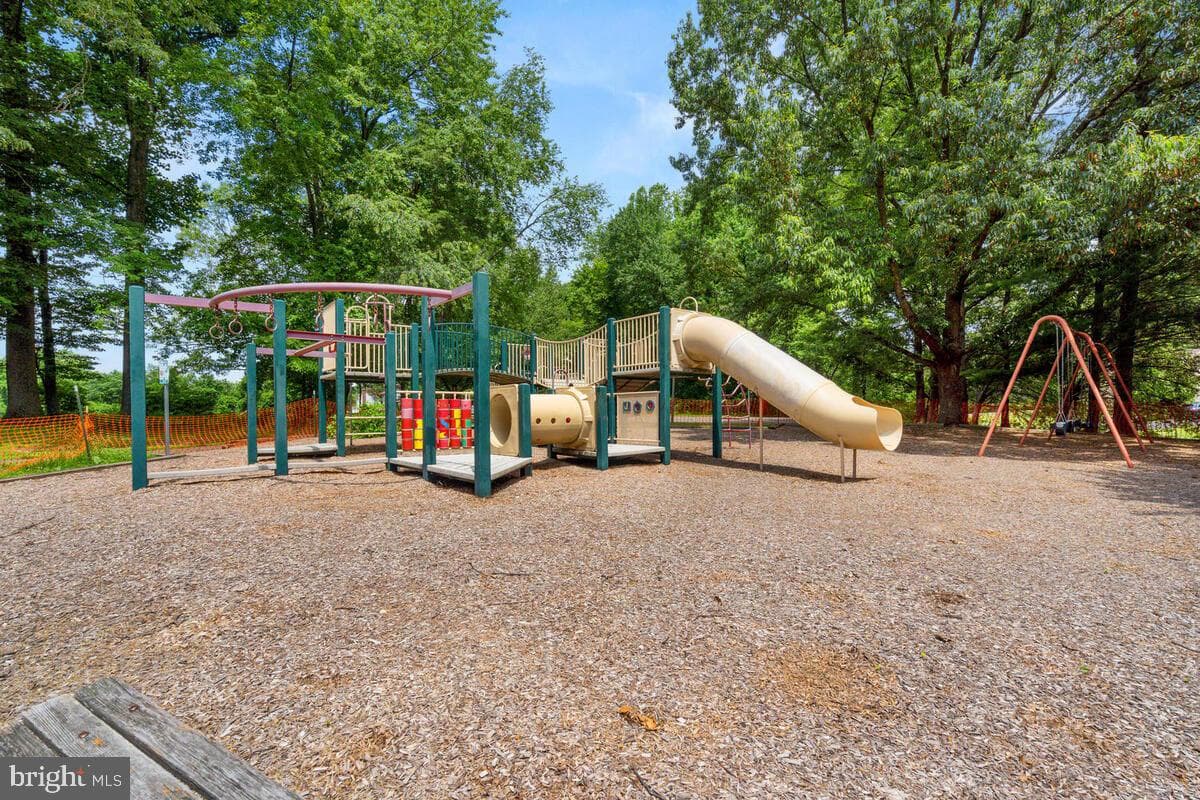 728 Oxford Square Drive photo 51