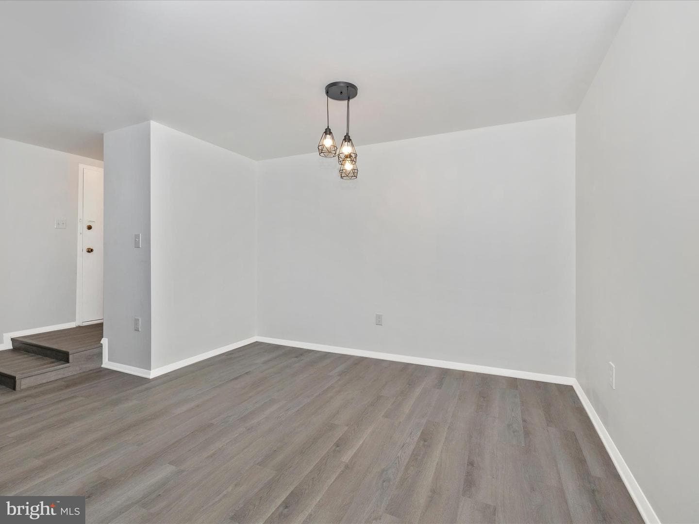 433 Christopher Avenue #91 photo 16