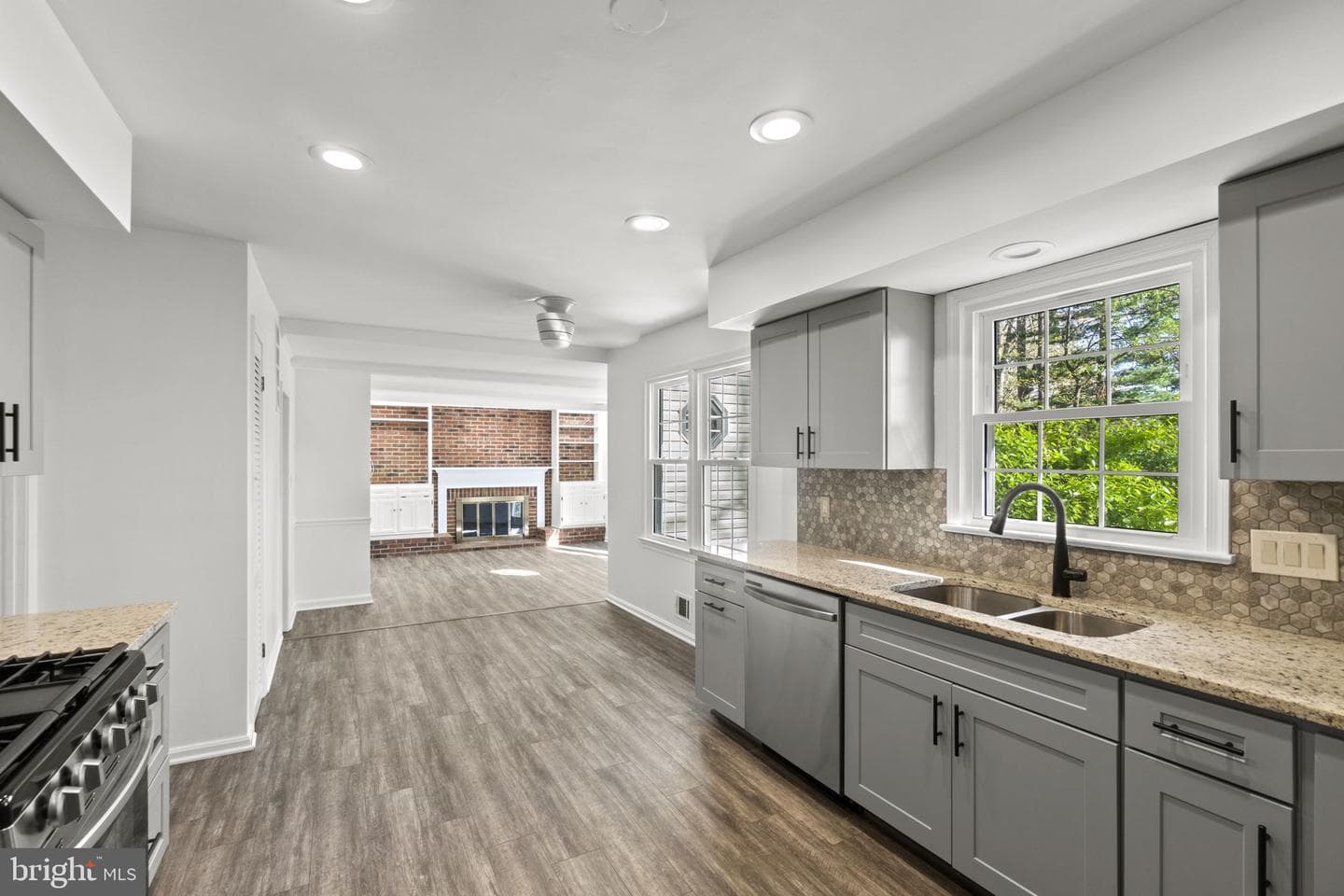 21 Brighton Drive photo 11