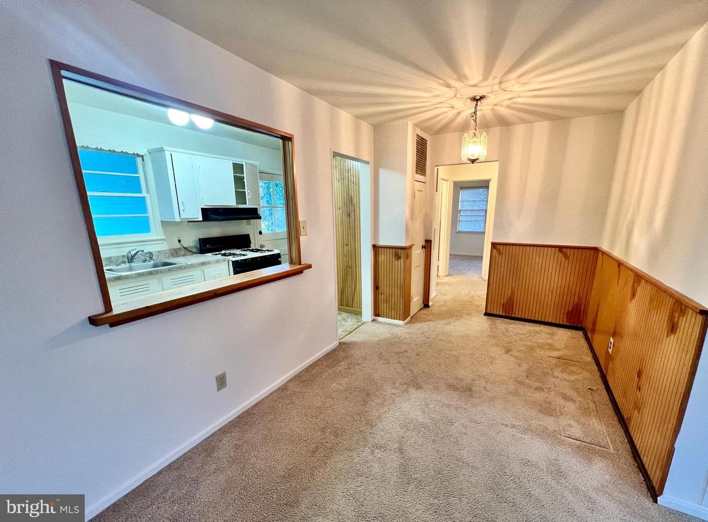 12104 Berry Street photo 7