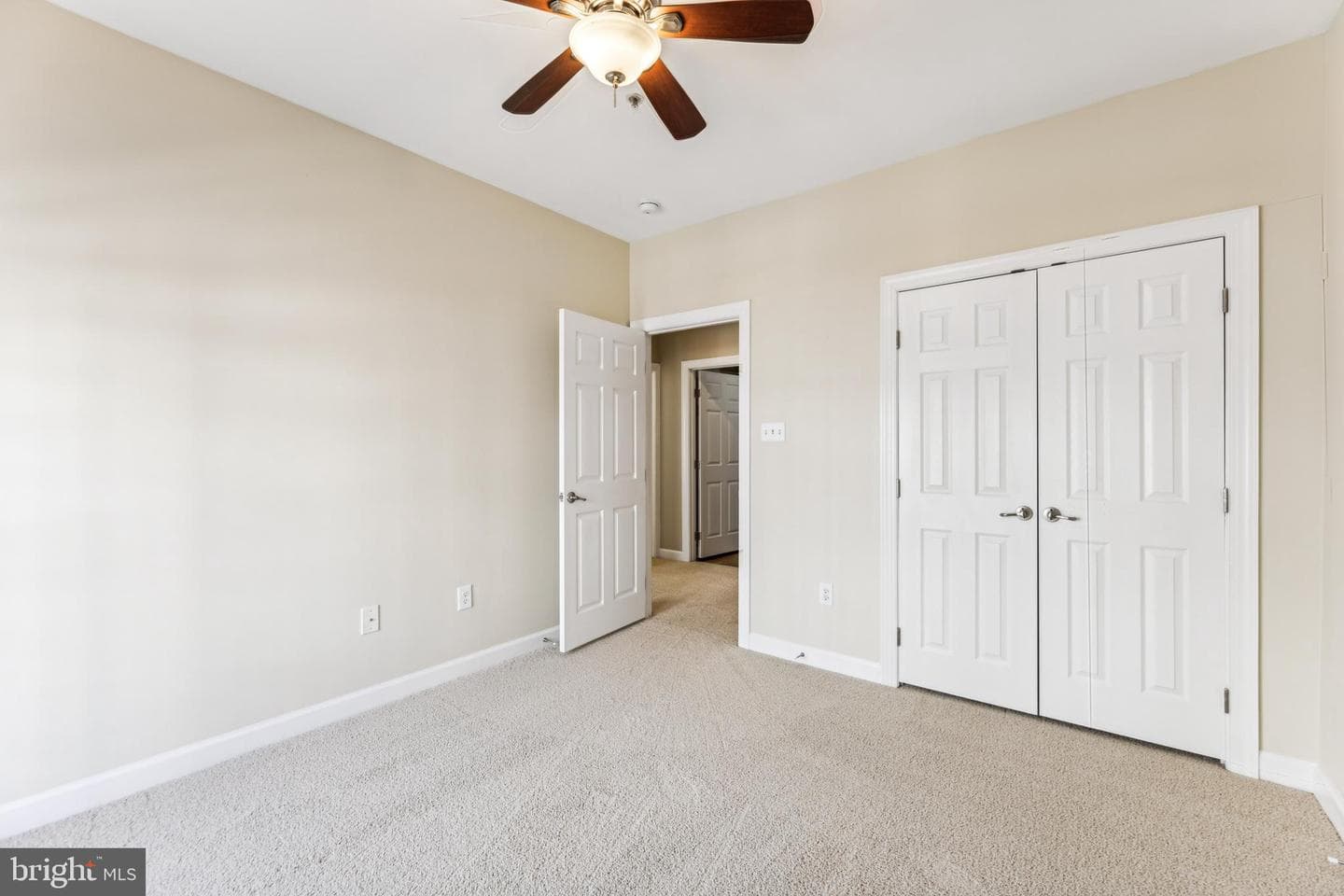 256 Urban Avenue #256 photo 12