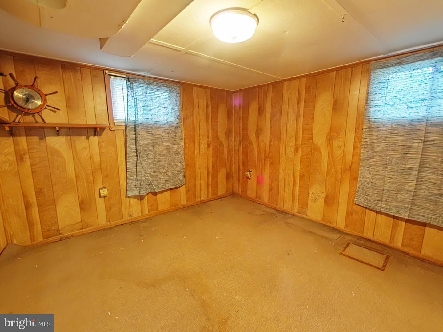 503 Stirling Road photo 9