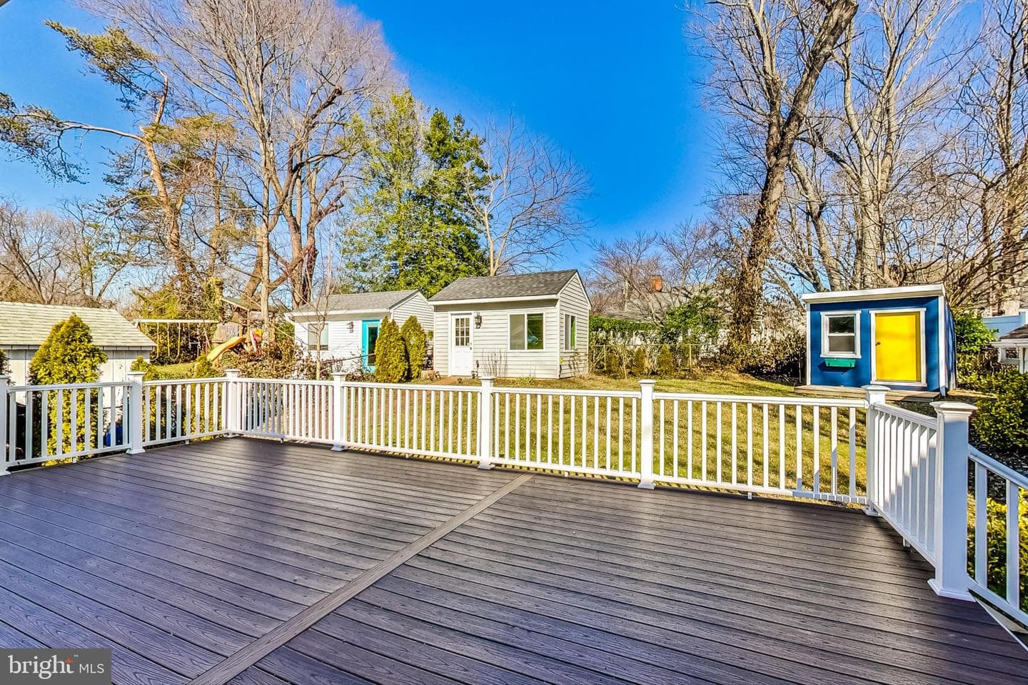 903 Robin Road photo 28