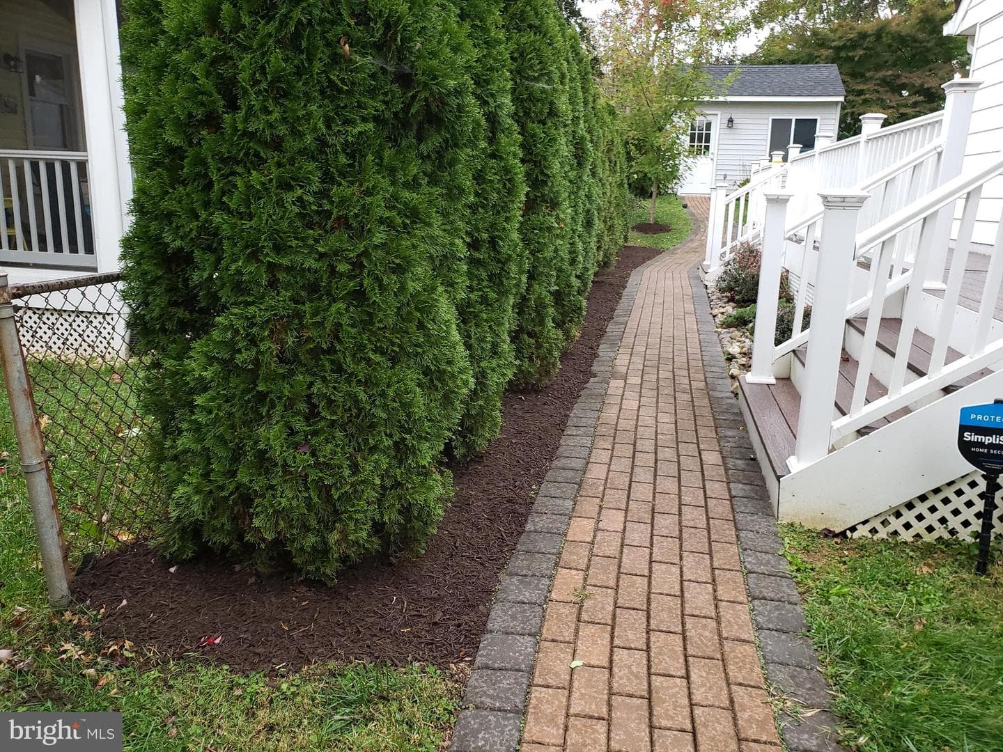 903 Robin Road photo 3