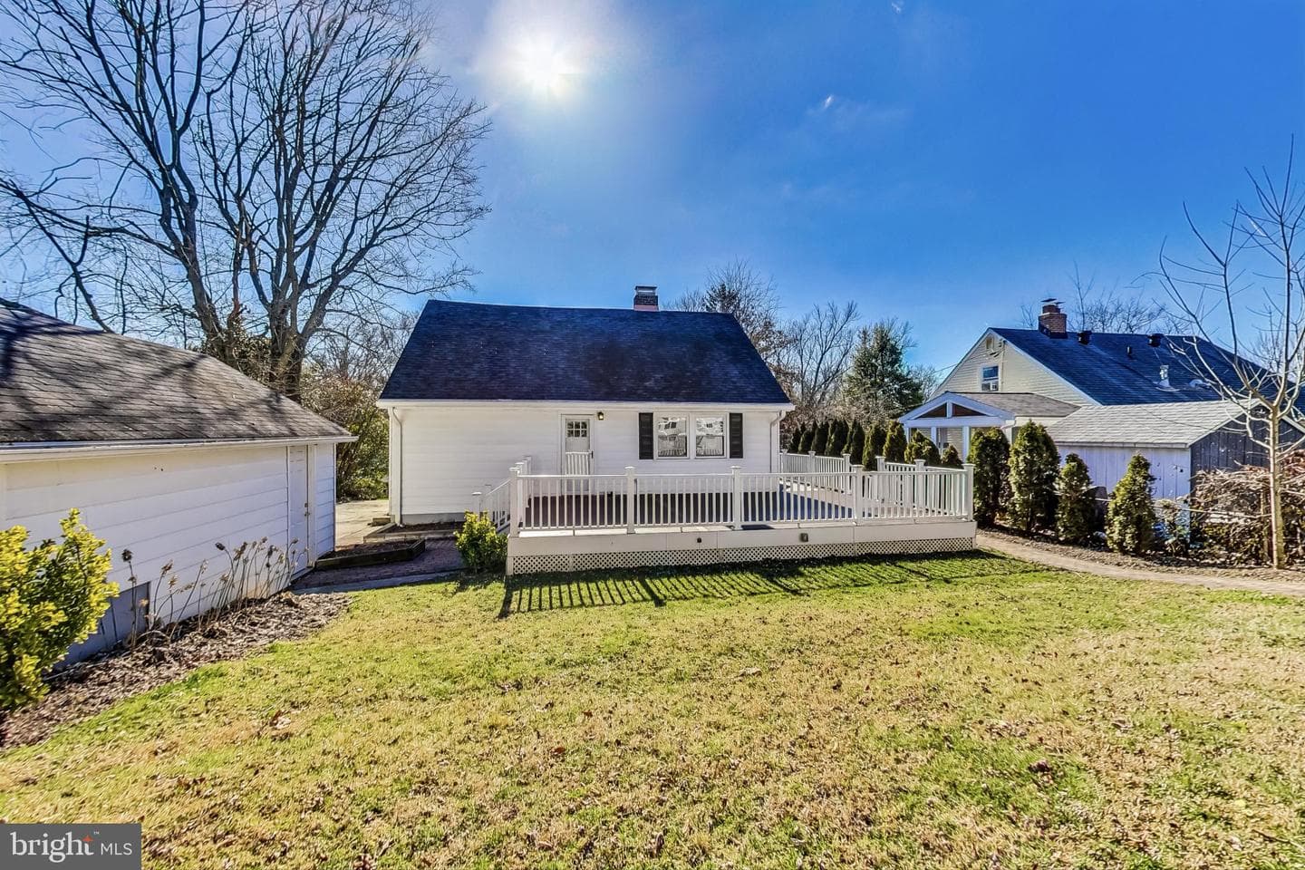 903 Robin Road photo 33