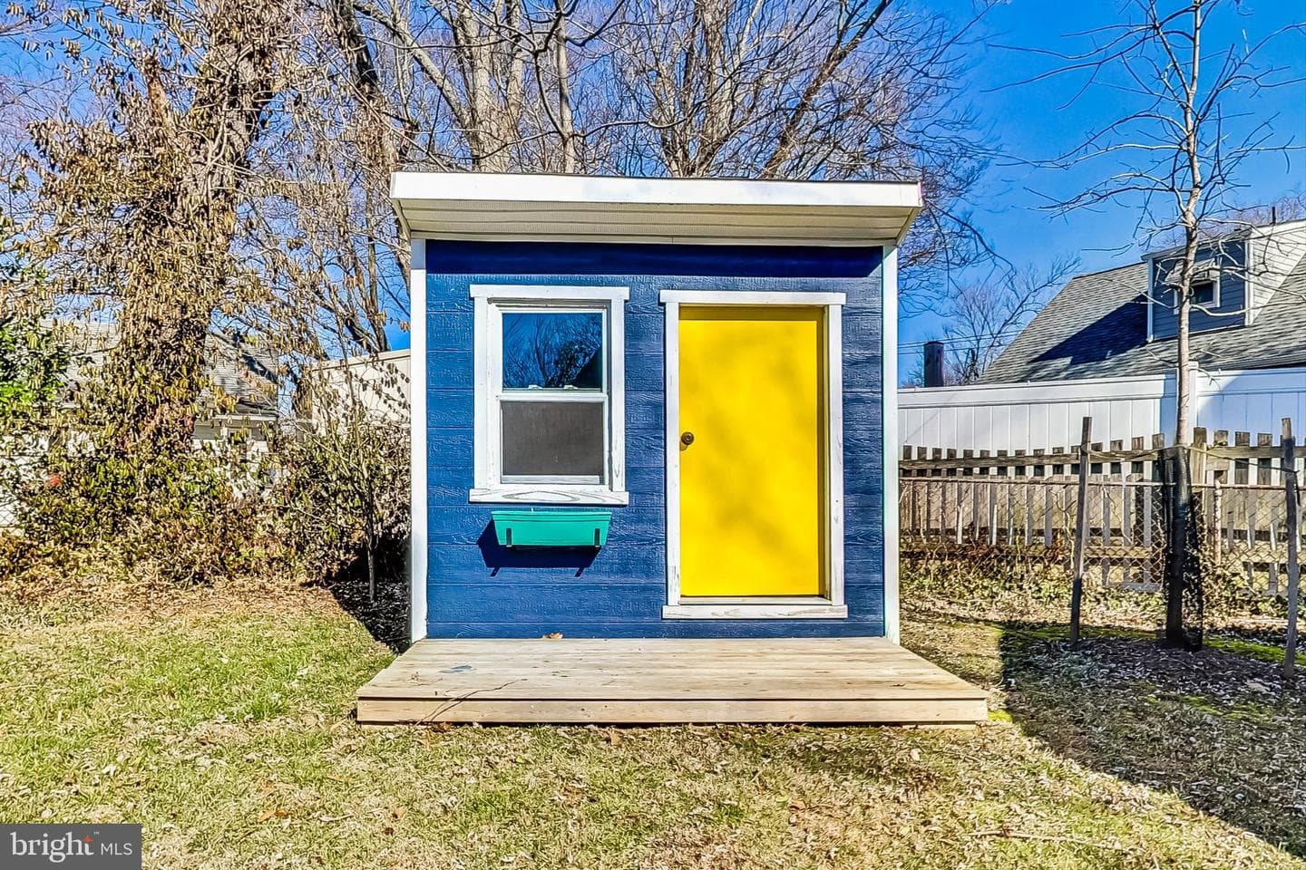 903 Robin Road photo 36