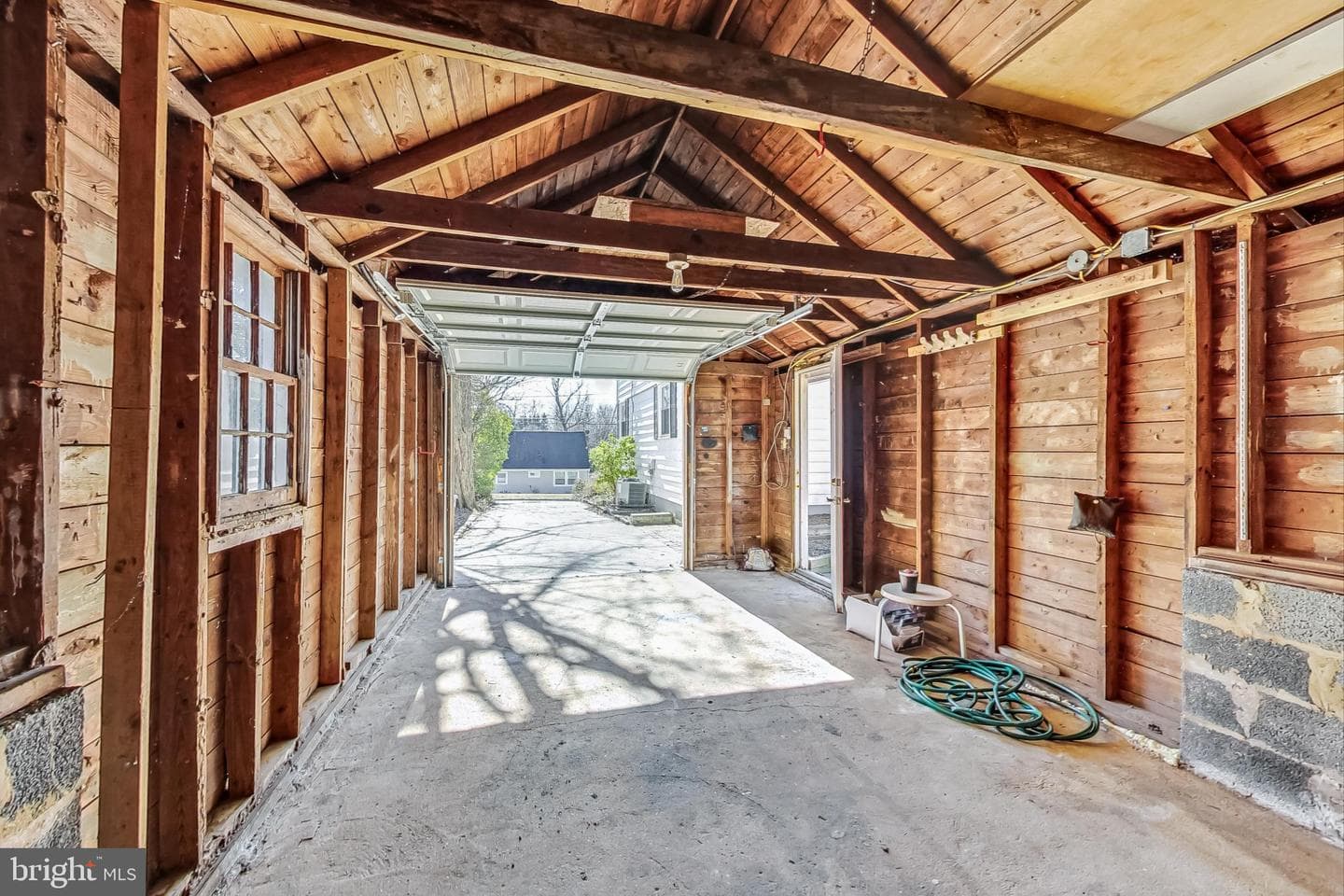 903 Robin Road photo 42