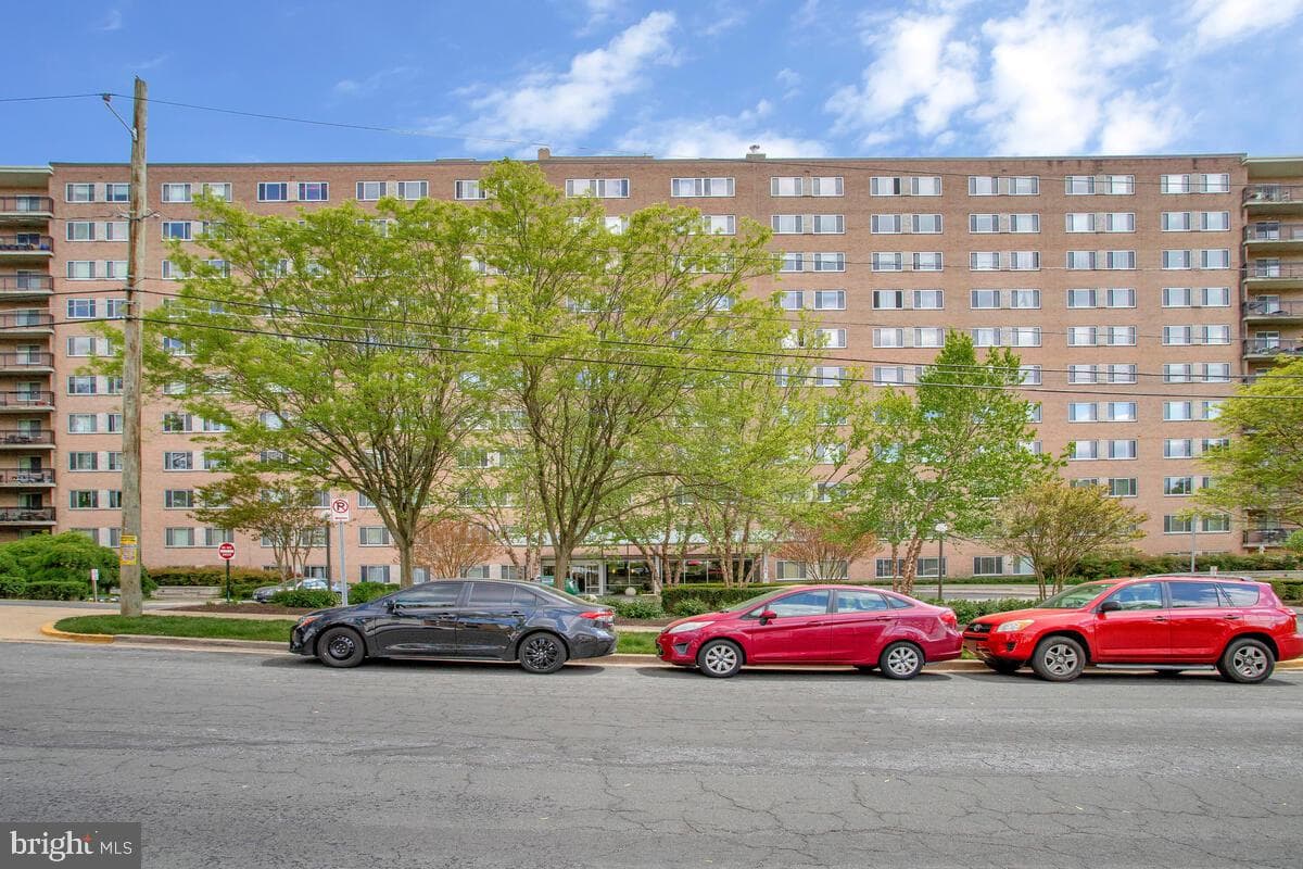 1900 Lyttonsville Road #1311 photo 26