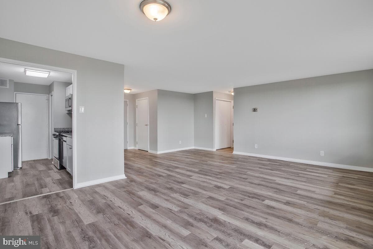 1900 Lyttonsville Road #1311 photo 5