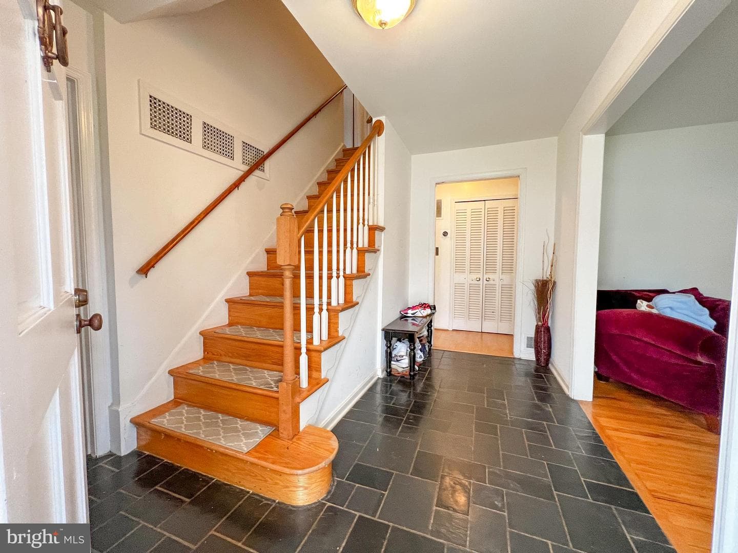 4921 Sunflower Drive photo 2