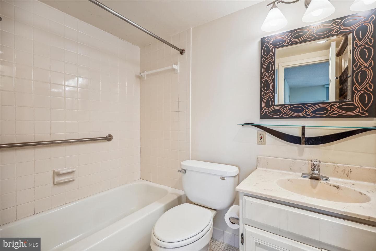 4601 N Park Avenue #903-C photo 17