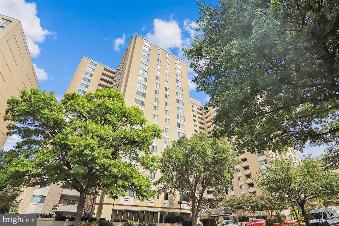 4601 N Park Avenue #903-C photo 27