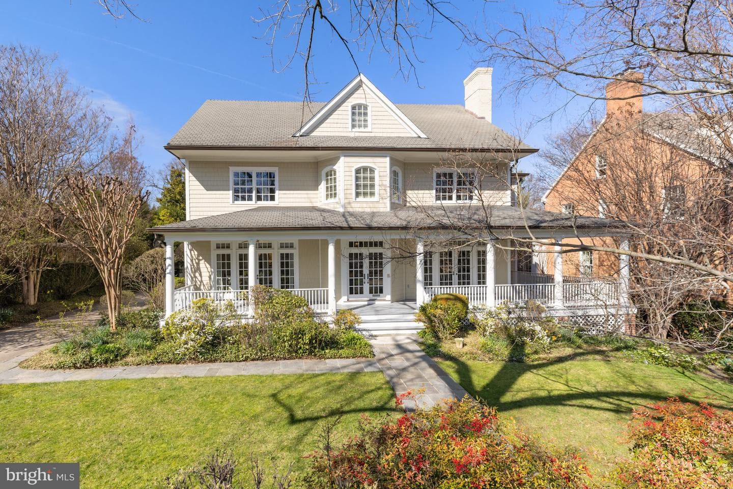 105 E Melrose Street photo 1