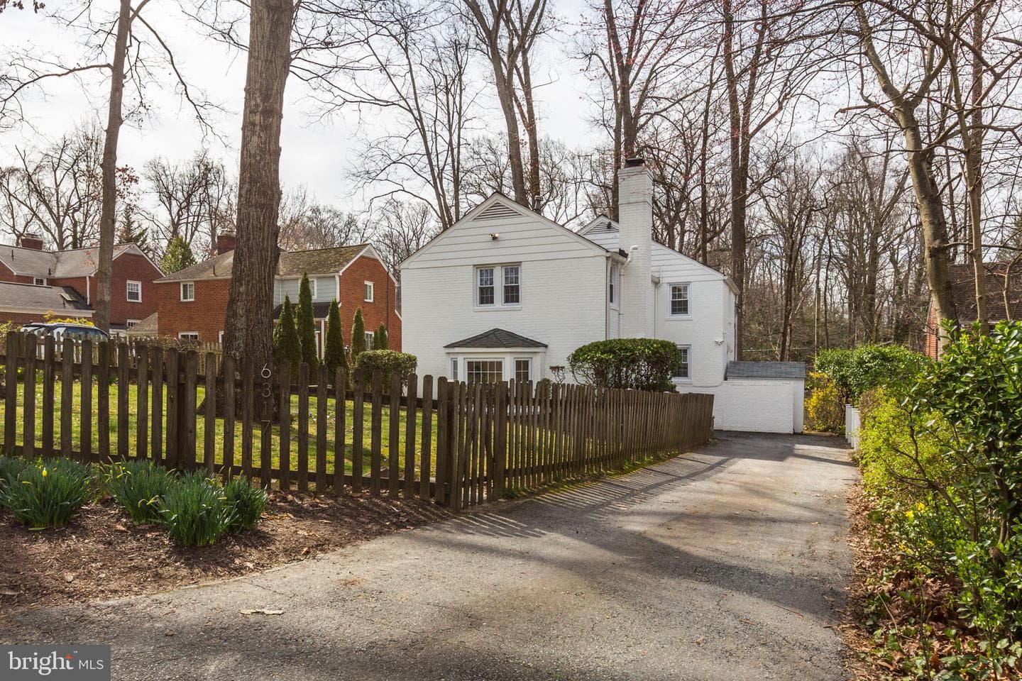 6317 Massachusetts Avenue photo 3